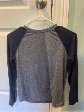 Men's Raglan Long Sleeve Tee - Heather Gray & Navy